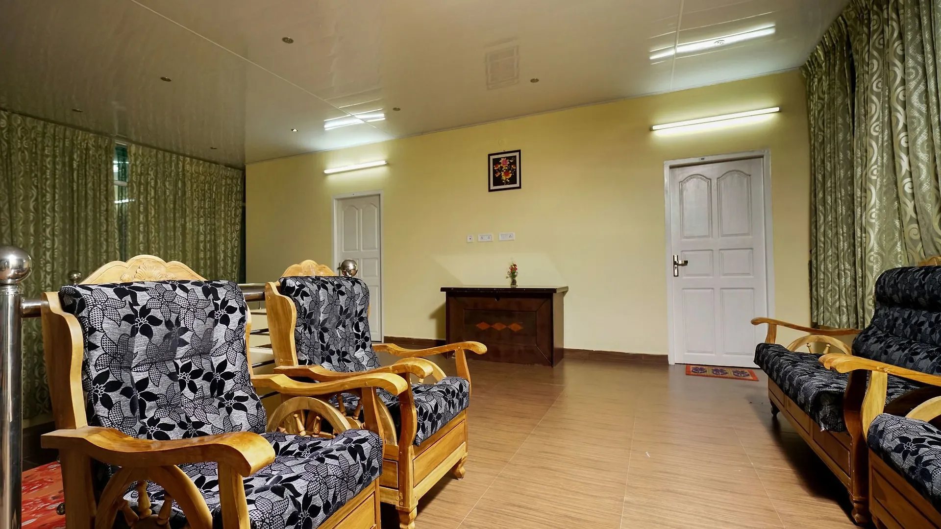 Oyo 13011 Le Pepper Hotel Munnar